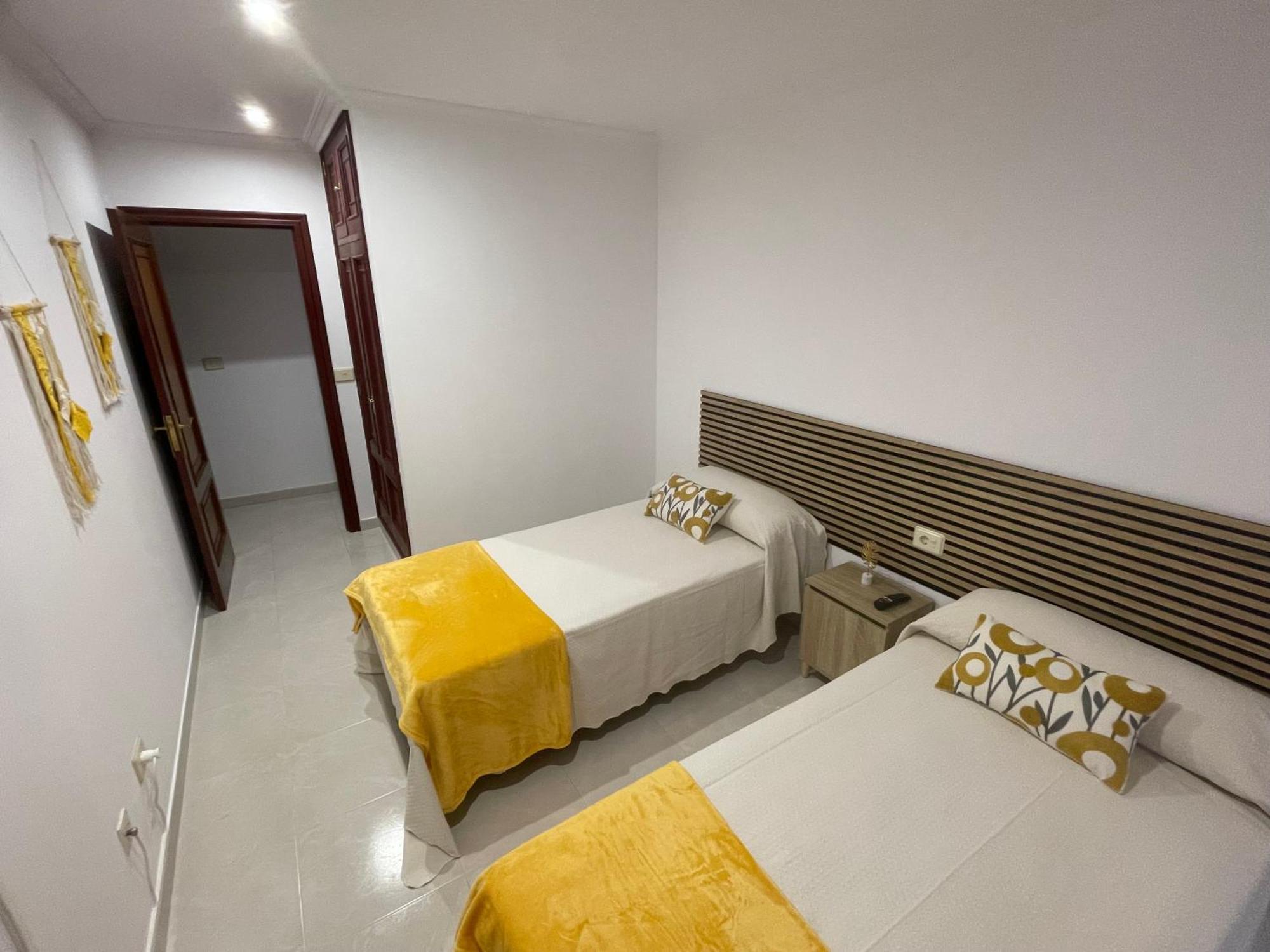 Apartamentos Demar Luis Casais O Grove Ngoại thất bức ảnh
