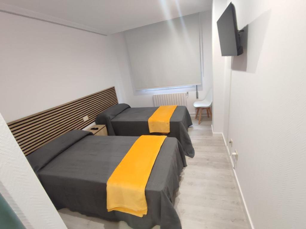 Apartamentos Demar Luis Casais O Grove Phòng bức ảnh
